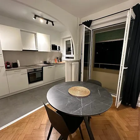 Cosy In Flon * Lausana